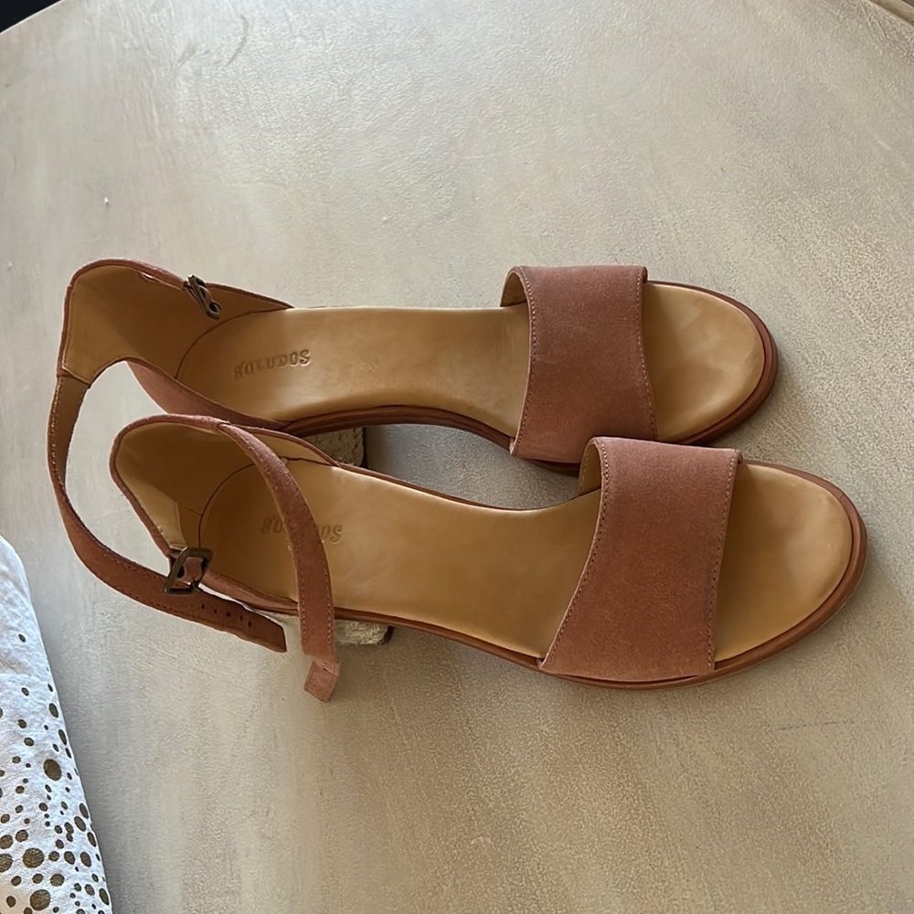 Brown wedges size 9